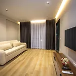 Ajdens Luxury Apartments Lungomare * Avlonya