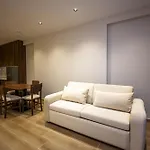Ajdens Luxury Apartments Lungomare * Avlonya