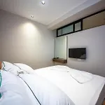 Ajdens Luxury Apartments Lungomare Daire Avlonya