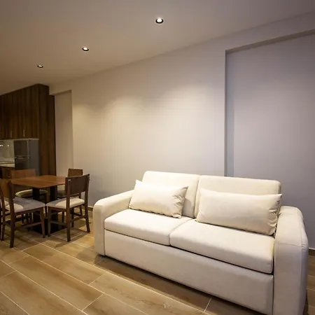 Ajdens Luxury Lungomare * Vlorë