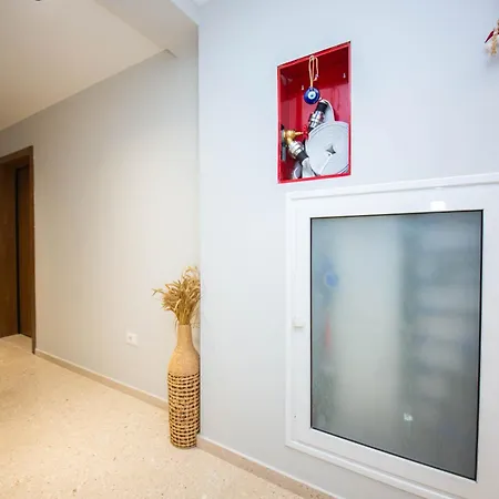Ajdens Place Vlorë