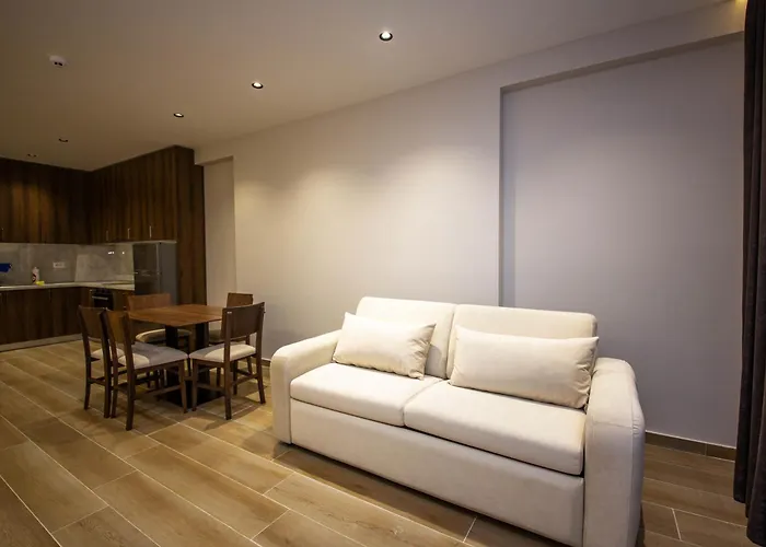 Ajdens Place * Vlorë